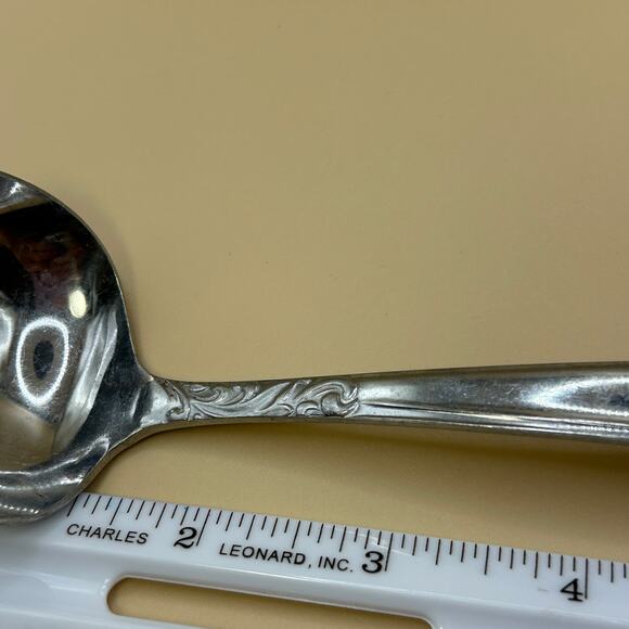 1 Solid Gravy Ladle Dignity Acsons 6 1/8 in Swirl Pattern Japan - Picture 3 of 11